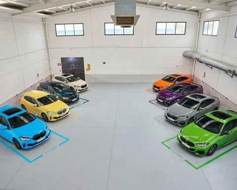 2023 BMW