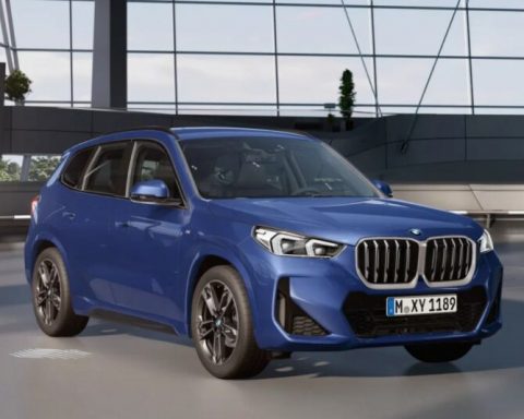 2023 BMW X1 sDrive18i