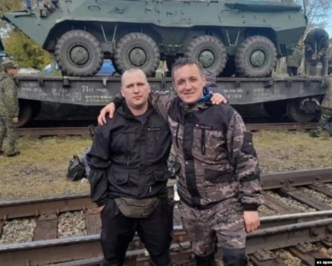 Aleksandr Koltun (right) died days after being mobilized