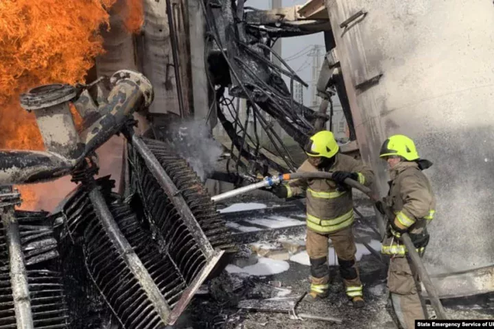 Ukrainian firefighters