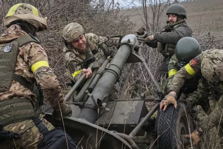 Ukrainian soldiers