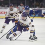 Lakers Withstand Mavericks 4-3