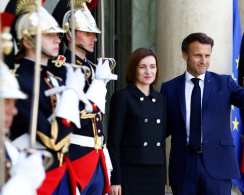 Emanuel Macron Maia Sandu