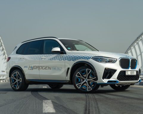 BMW Argues Hydrogen