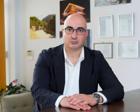ALEKSANDRE OKROSHIDZE, Director of Element Construction